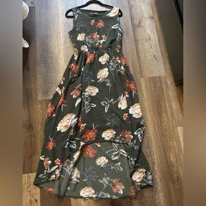 Suzy Shier floral dress